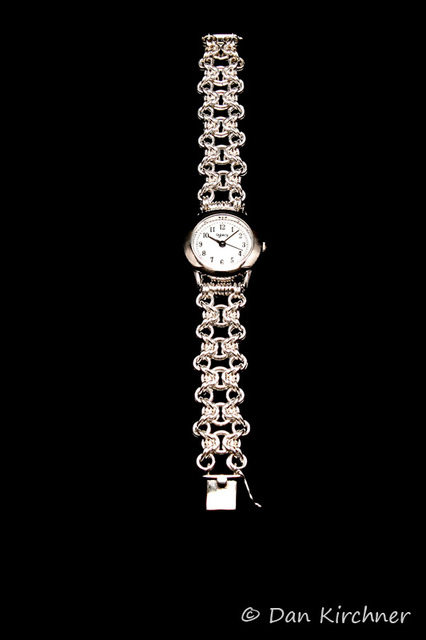 04_watch-002b-s