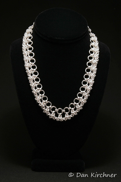 05_necklace-002-s